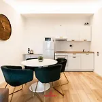 Barirooms - Picca 24 * Bari