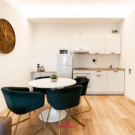 Barirooms - Picca 24 * בארי