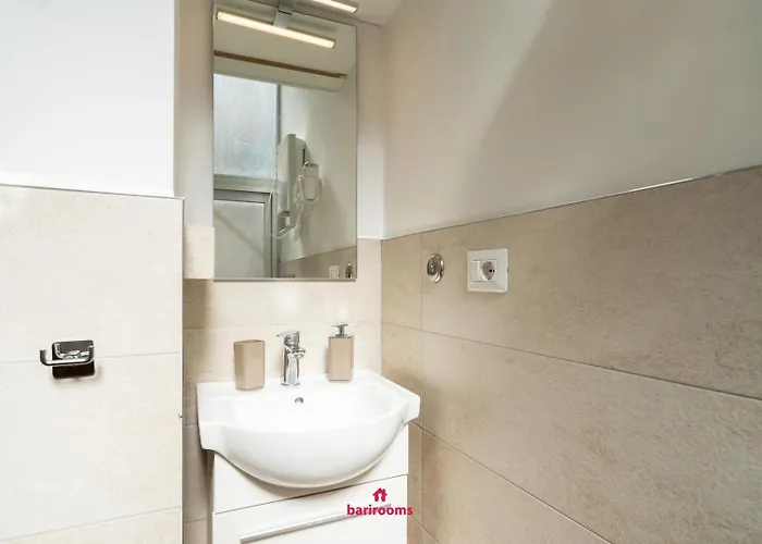 Barirooms - Picca 24 公寓 *